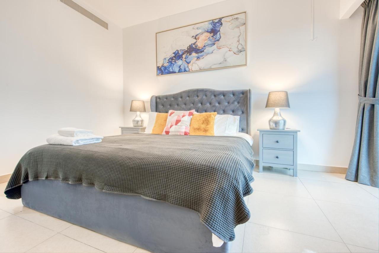 The Penthouse Near Burj Khalifa And Dubai Mall Екстериор снимка