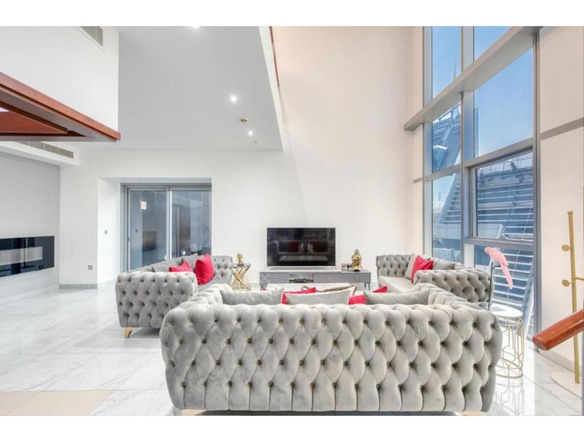 The Penthouse Near Burj Khalifa And Dubai Mall Екстериор снимка