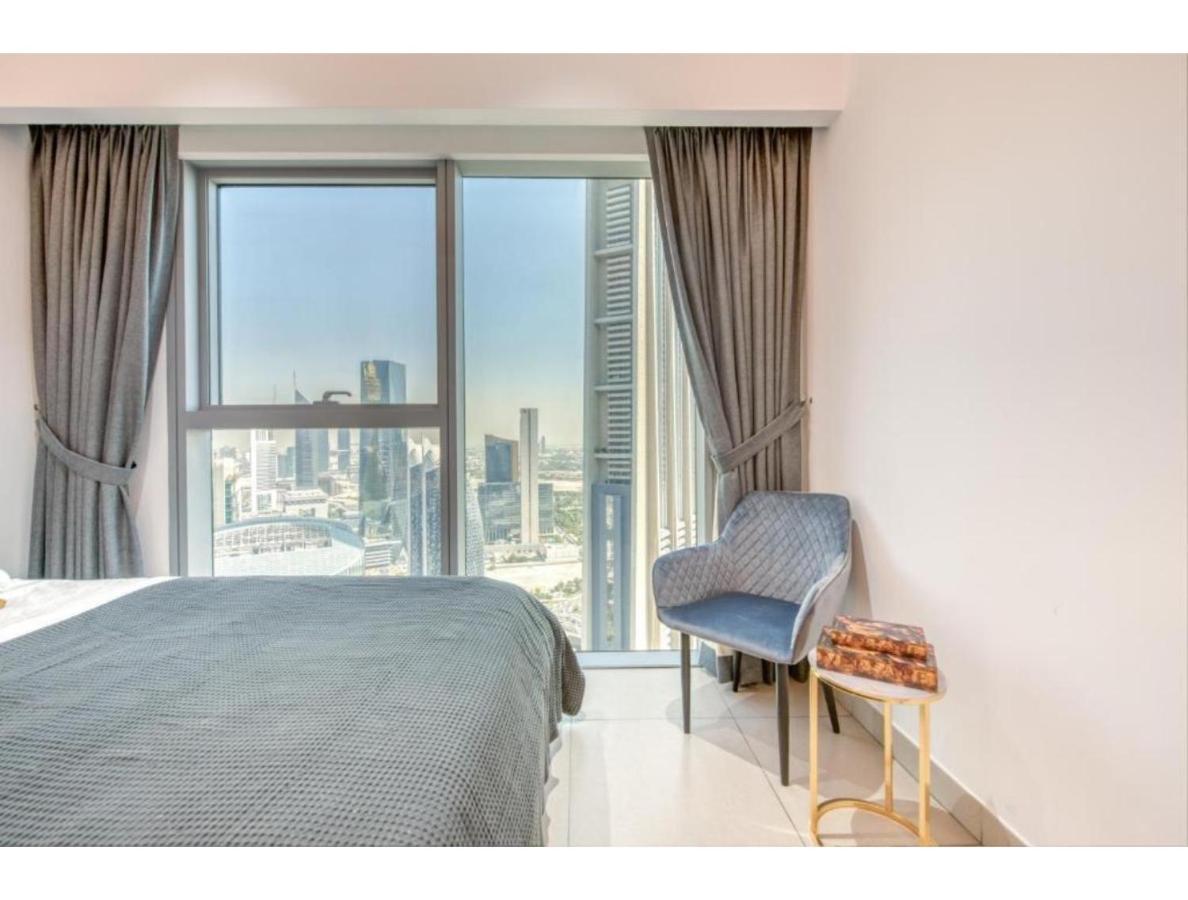 The Penthouse Near Burj Khalifa And Dubai Mall Екстериор снимка
