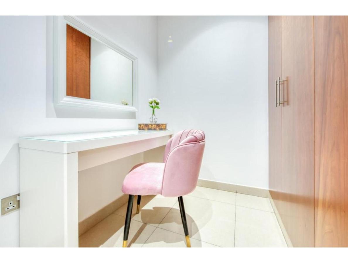 The Penthouse Near Burj Khalifa And Dubai Mall Екстериор снимка