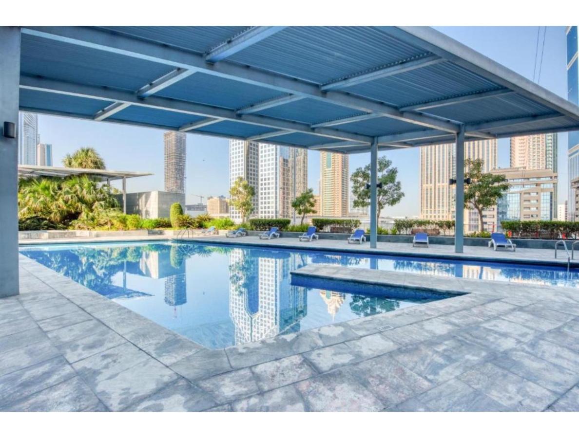 The Penthouse Near Burj Khalifa And Dubai Mall Екстериор снимка